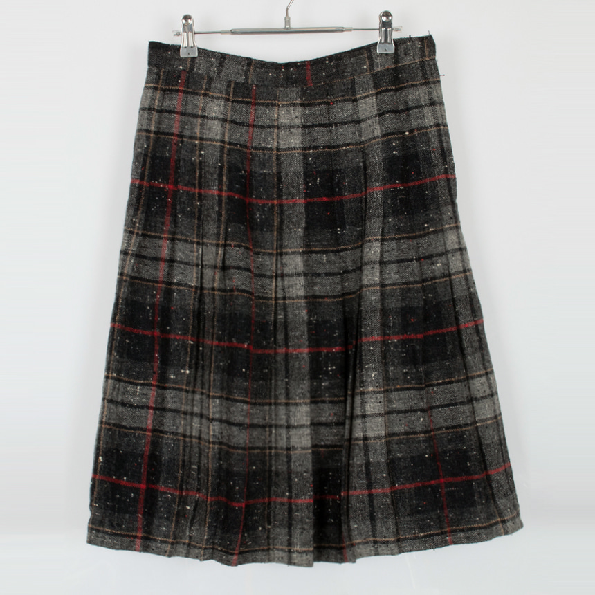 jpn ( 권장 XL , made in japan ) wool skirt