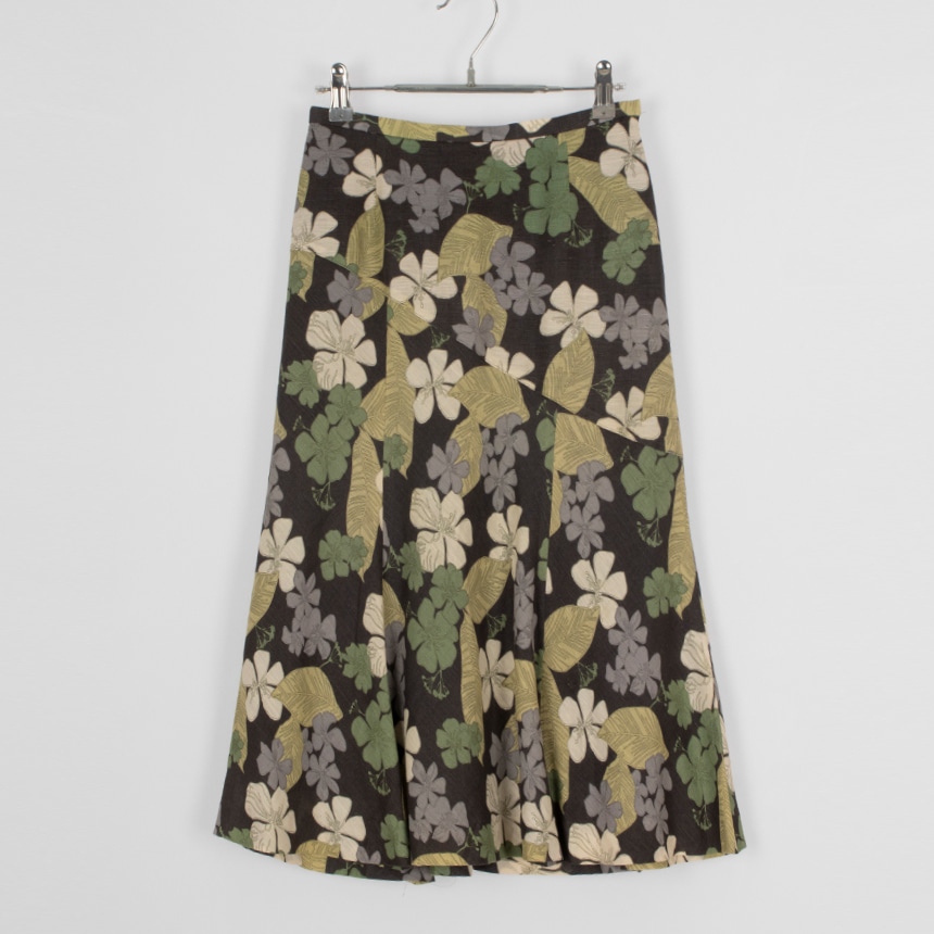 keith ( 권장 M , made in japan ) linen skirt
