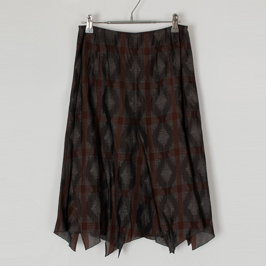 artisan ( 권장 L , made in japan ) silk skirt