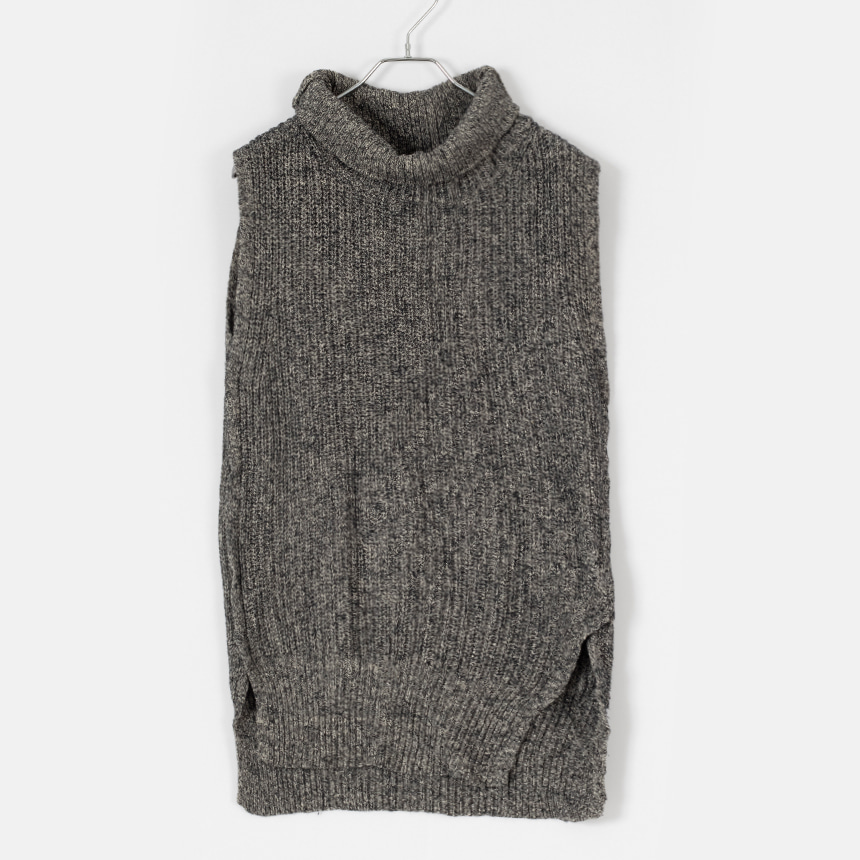 qualite ( size : F ) silk wool turtleneck knit vest