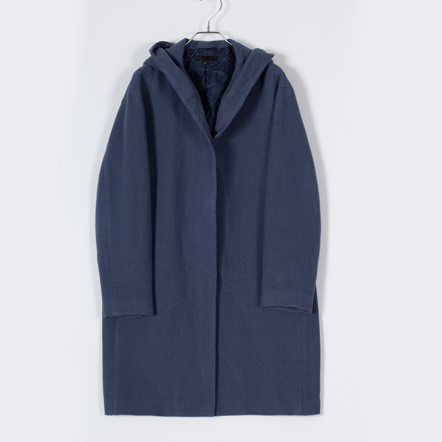 uniqlo ( size : L ) wool coat