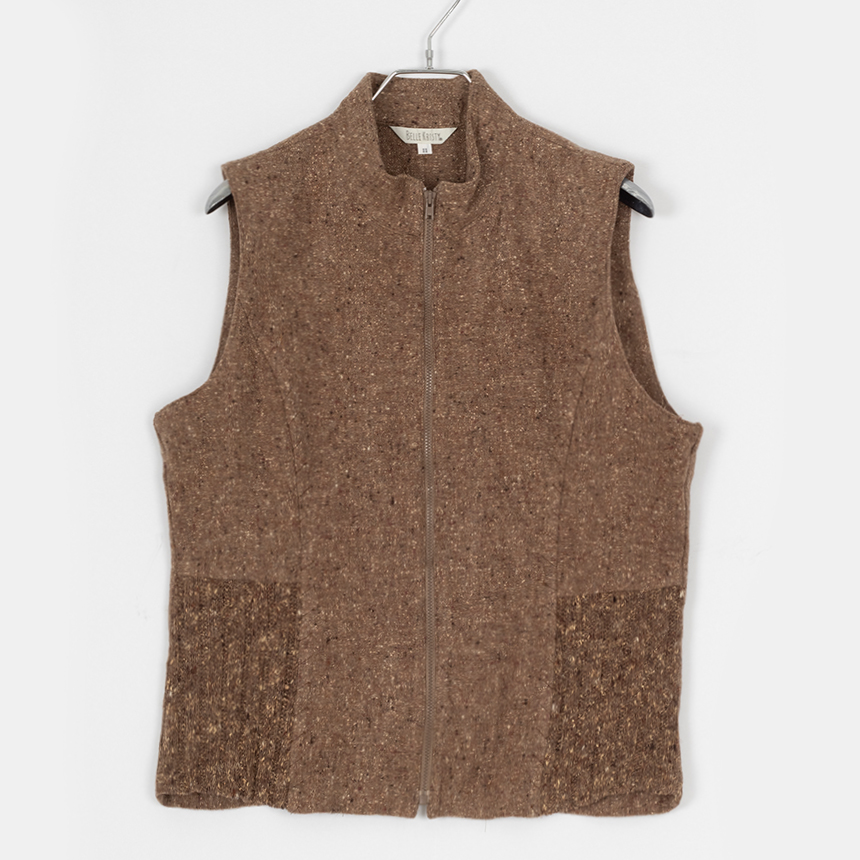 belle kristy ( 권장 L , made in japan ) zip-up wool vest