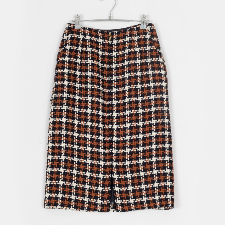( new ) je chichi ( size : M ) wool skirt