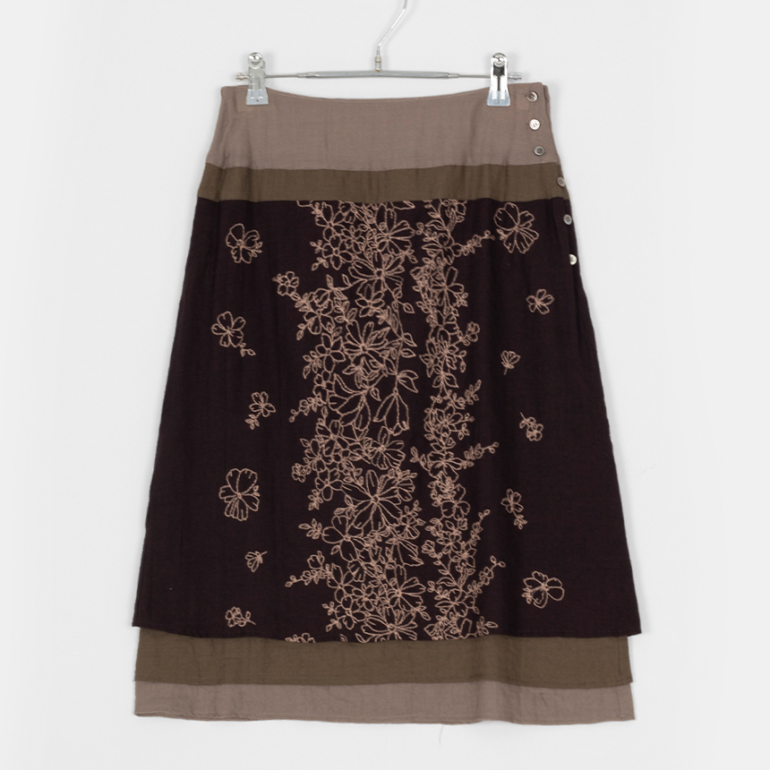 merveille h ( 권장 M , made in japan ) wool skirt