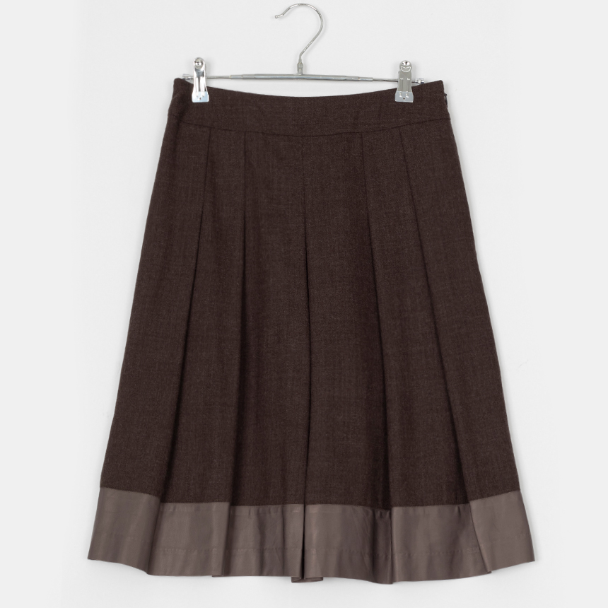 ready made grace ( 권장 M , made in japan ) wool skirt