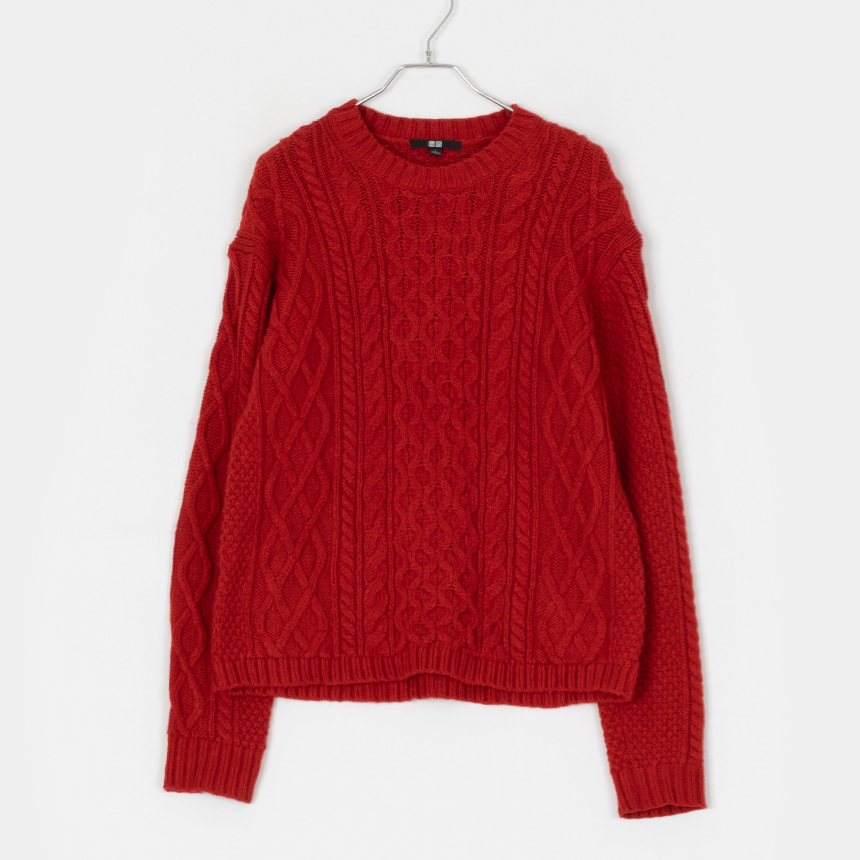 uniqlo ( size : men L ) knit