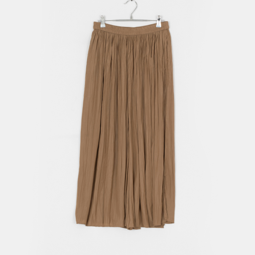 uniqlo ( size : L ) banding skirt
