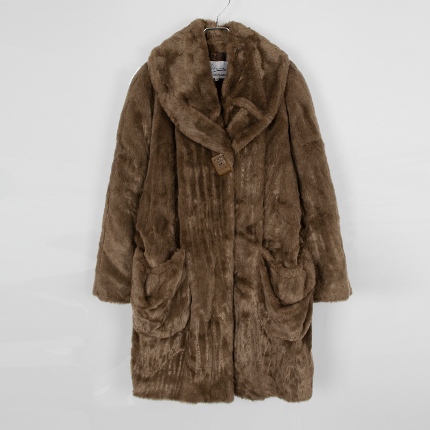 album ( 권장 M ) fur coat