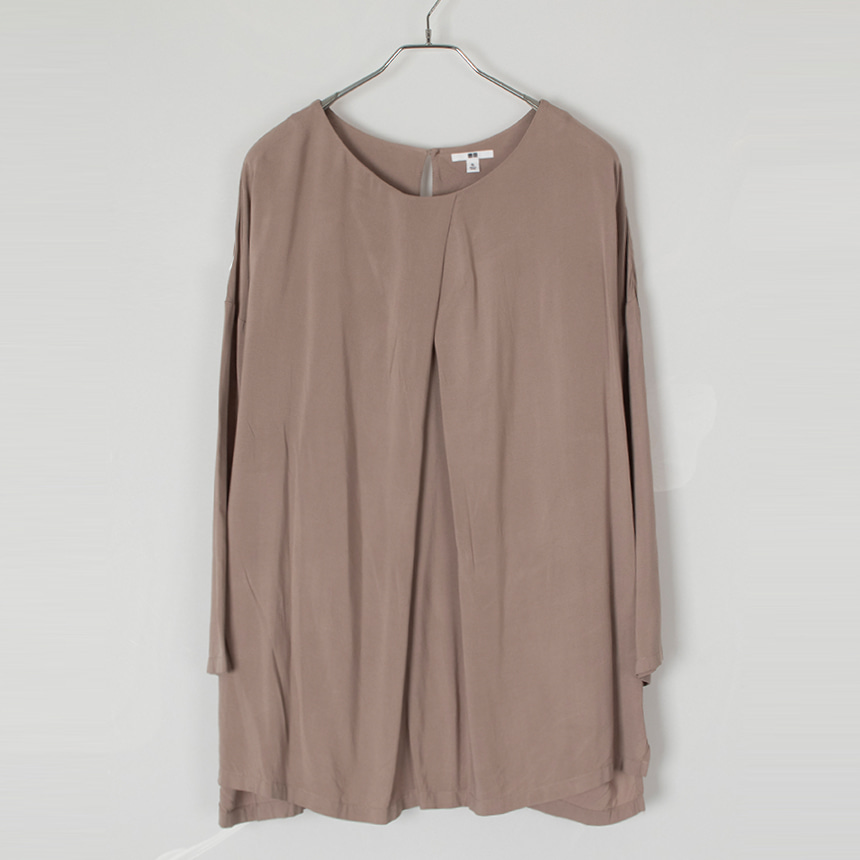 uniqlo ( size : XL ) blouse