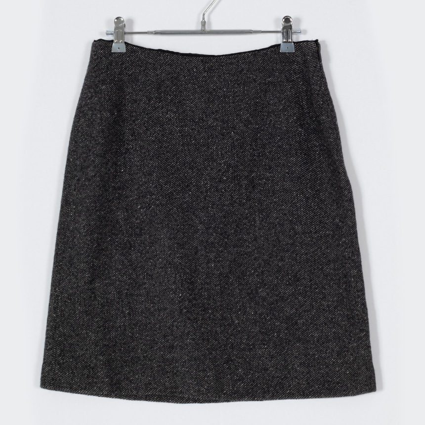 hugo boss ( 권장 L ) wool silk skirt