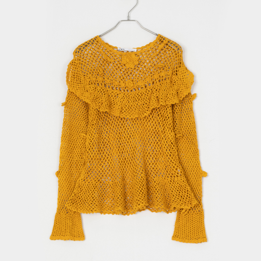 zara ( size : M ) knit