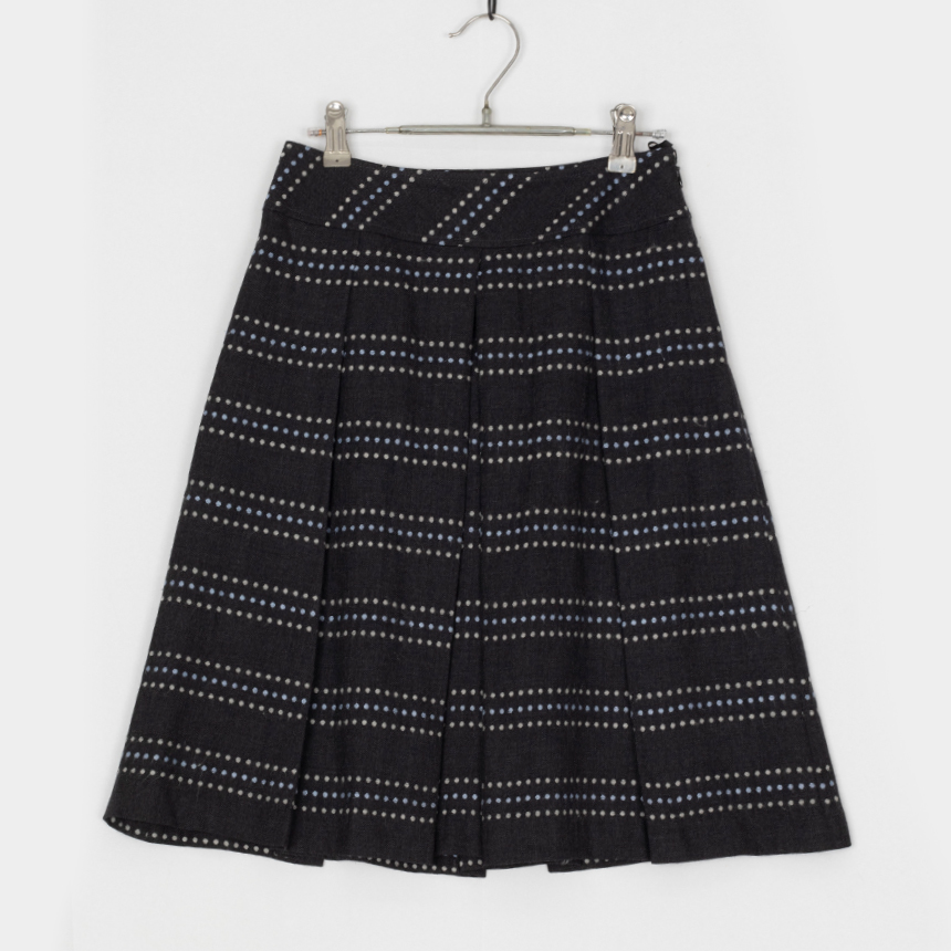reflect ( 권장 M , made in japan ) wool skirt