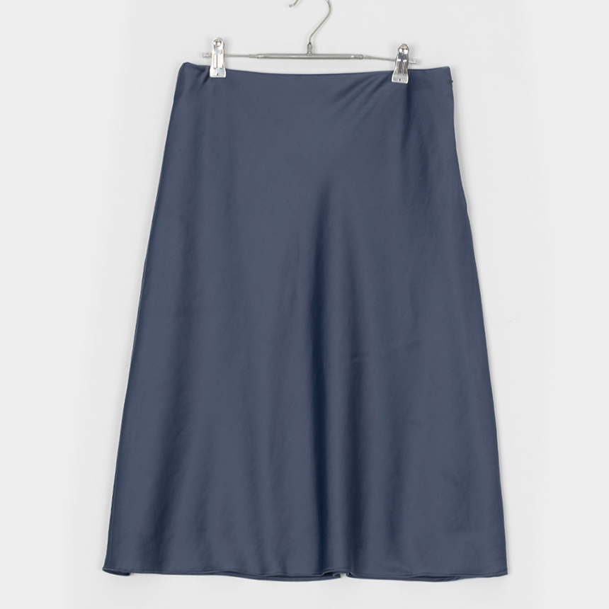 uniqlo ( 권장 XL ) skirt