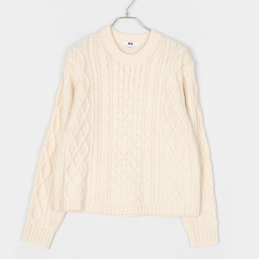 uniqlo ( size : M ) knit