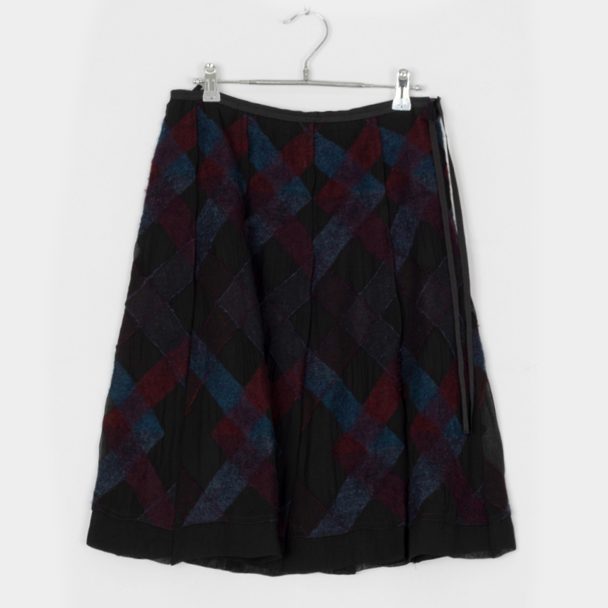 artisan ( 권장 M , made in japan ) wool skirt