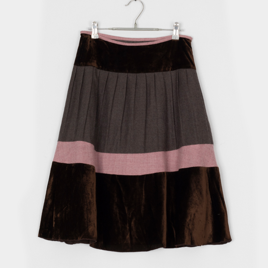desisio ( 권장 L , made in japan ) wool skirt