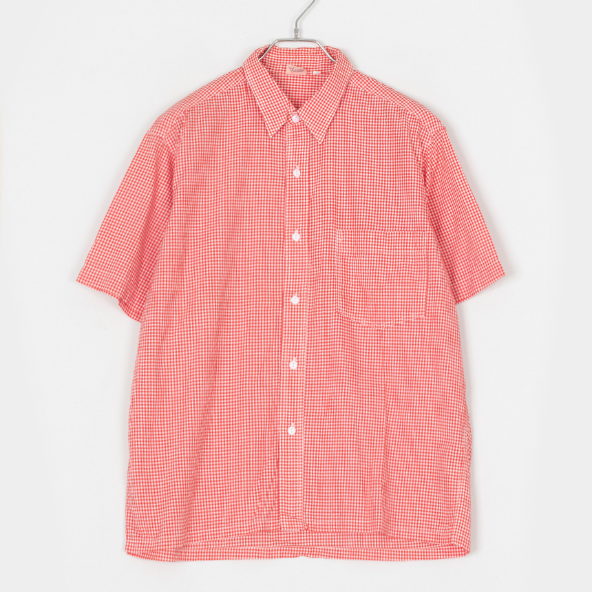 levi&#039;s ( size : men M , made in japan ) 1/2 shirts