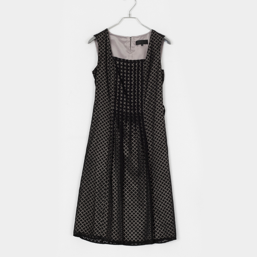 utitled ( size : M , made in japan ) one-piece